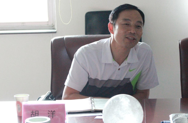 促進(jìn)醫(yī)療旅游發(fā)展，貴州健康產(chǎn)業(yè)欲翻開新篇章---- 貴州省黔西南州副州長胡洋一行來我公司考察