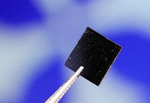 重慶高新區(qū)“三堅(jiān)持”推動石墨烯產(chǎn)業(yè)加快發(fā)展