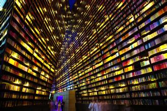 創(chuàng)意產(chǎn)業(yè)促進(jìn)區(qū)域經(jīng)濟(jì)增長的國際比較與經(jīng)驗借鑒