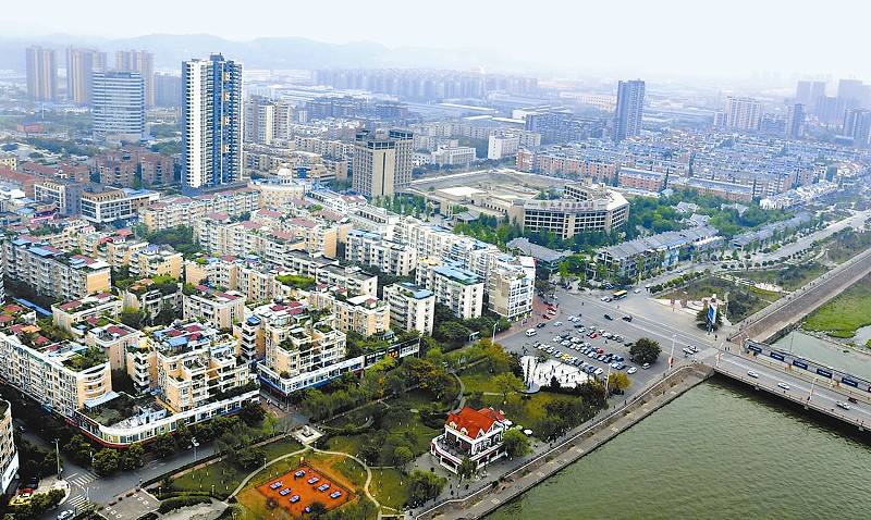 德陽(yáng)開發(fā)區(qū)加快建設(shè)國(guó)家循環(huán)化改造示范試點(diǎn)園區(qū)