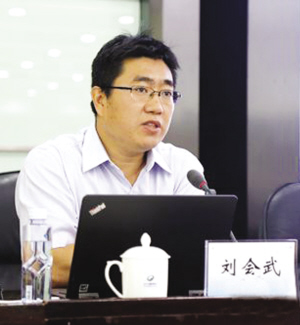 劉會武：高新區(qū)要借“一帶一路”東風“走出去”