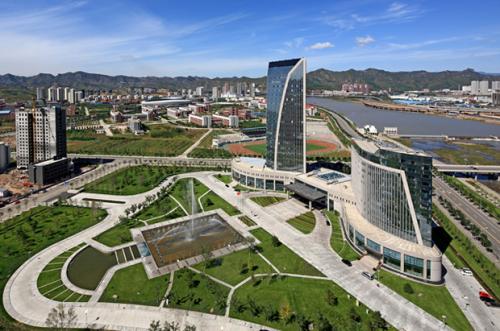 承德市高新區(qū)全力打造“天藍水清地凈”生態(tài)環(huán)境