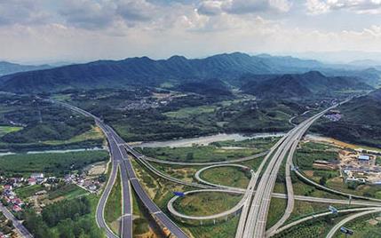 宣城經(jīng)濟技術開發(fā)區(qū) 加快產(chǎn)業(yè)轉(zhuǎn)型 推動創(chuàng)新發(fā)展