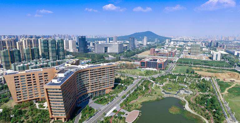 合肥高新區(qū)：精耕平臺(tái) 打造產(chǎn)業(yè)發(fā)展新高地