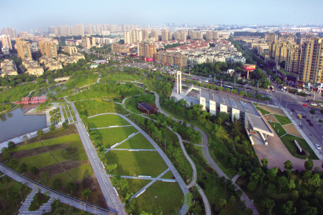 秀洲區(qū)：不待揚(yáng)鞭自?shī)^蹄，全力追逐“秀洲夢(mèng)”