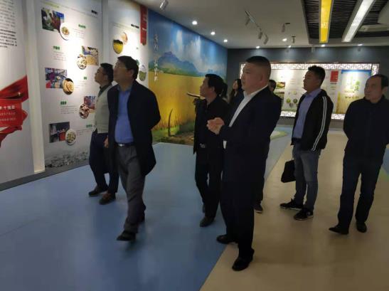 “中國紅芽芋之鄉(xiāng)”——江西鉛山縣創(chuàng)建國家現(xiàn)代農(nóng)業(yè)產(chǎn)業(yè)園工作正式啟動(dòng)