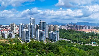 贛州經(jīng)開(kāi)區(qū)經(jīng)濟(jì)發(fā)展領(lǐng)跑全市 著力發(fā)展新能源產(chǎn)業(yè)