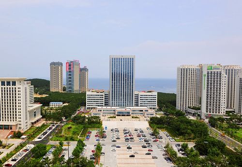 威?；鹁娓咝聟^(qū)“雙創(chuàng)”示范基地煉成記